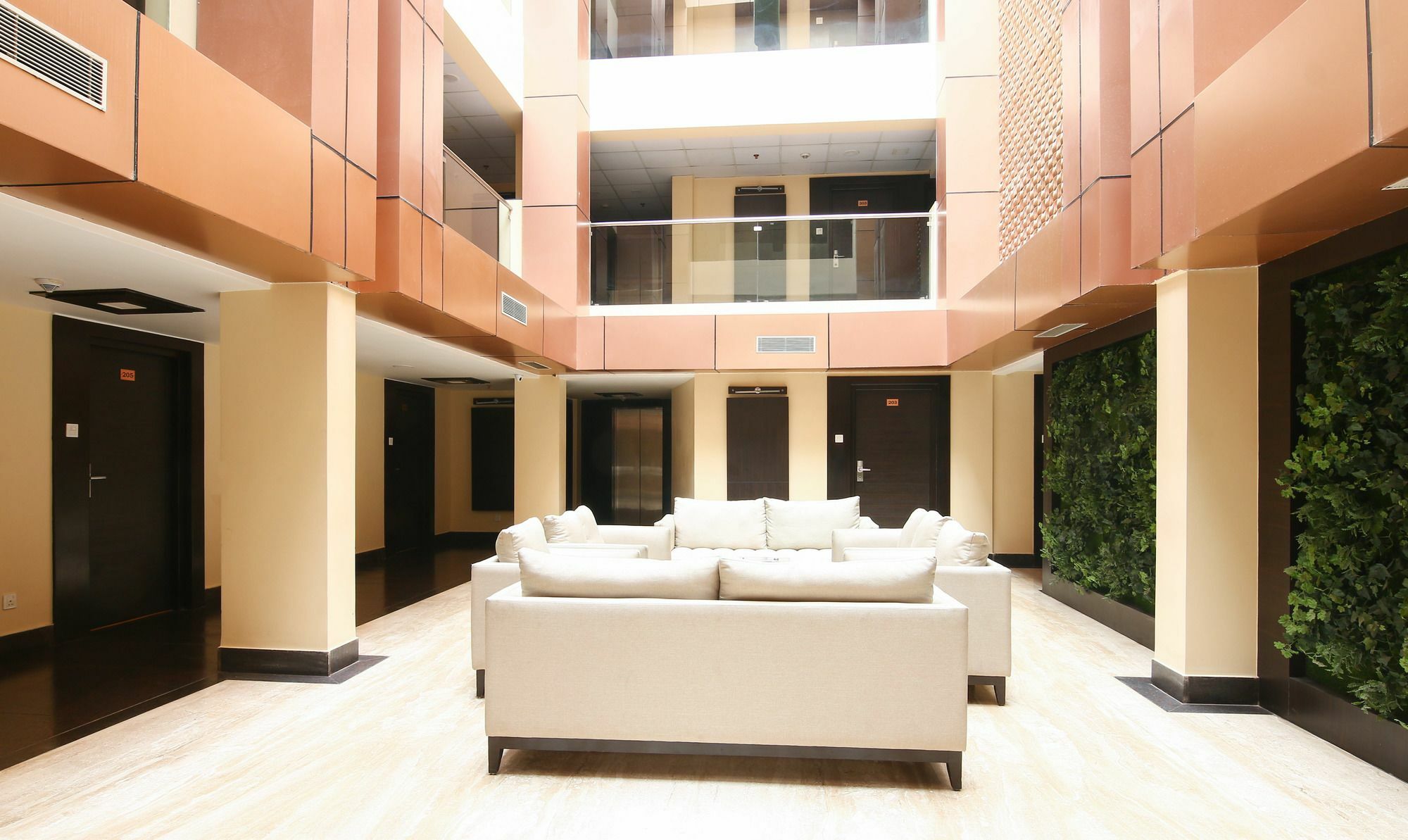 Ritu Ivy Hotel Kolkata Exterior photo