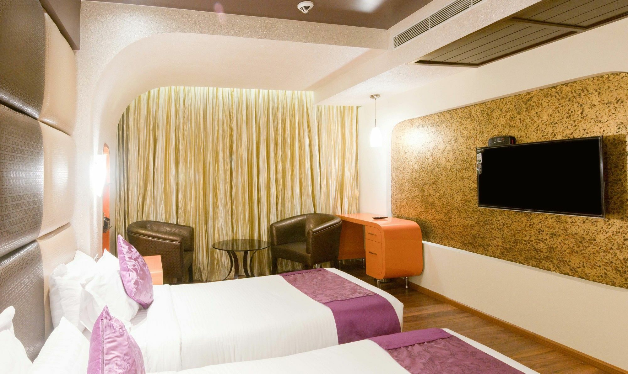 Ritu Ivy Hotel Kolkata Exterior photo